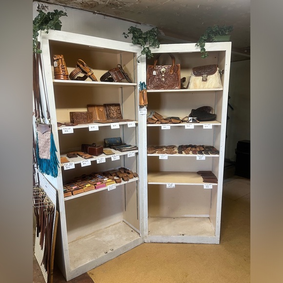 🐦‍🔥👜🛠️TEXAS HANDBAG SPA🛠️👜🐦‍🔥 - Picture 4 of 11